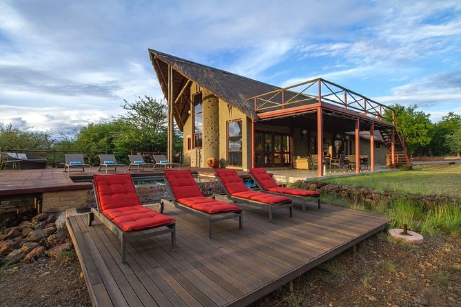 2 Day 4 Star Pilanesberg Safari - Lunch and a 4-star lodge stay