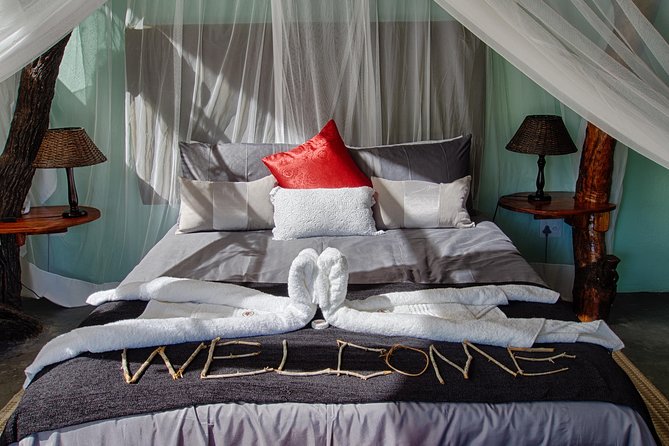 4 Day Katekani Lodge Kruger National Park Safari - Katekani Lodge: comfortable, social, and not a resort escape