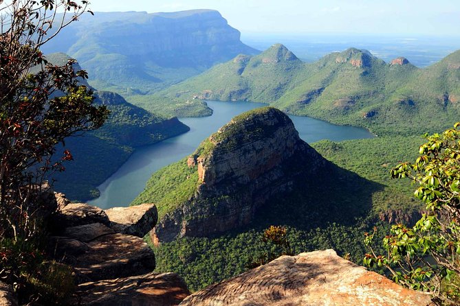 5 day-Kruger National Park Safari from Kruger Int. Airport (KMI), Panorama Route - Day 2: Your first open-vehicle safari in Kruger