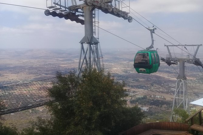 Aerial cableway Hartebeespoort Halfday tour - Riding above Hartbeespoort Dam