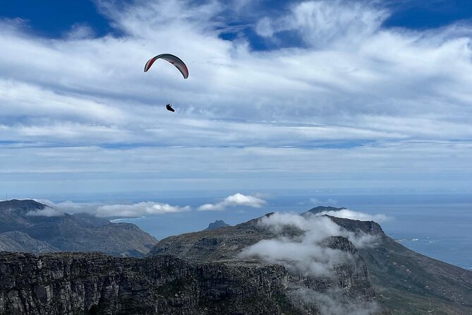 African Wonder of Nature Table Mountain Hike. - What Is Included and What You Should Bring