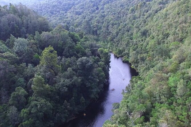 Blackwater Tubing Green Route Forest Adventure - Walking the 250-meter rocky river bed