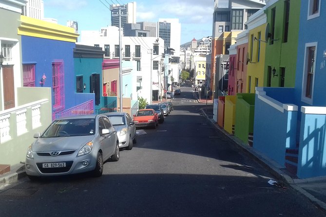 Bo-Kaap: Walk with a local - Atlas Trading Company turns history into scent