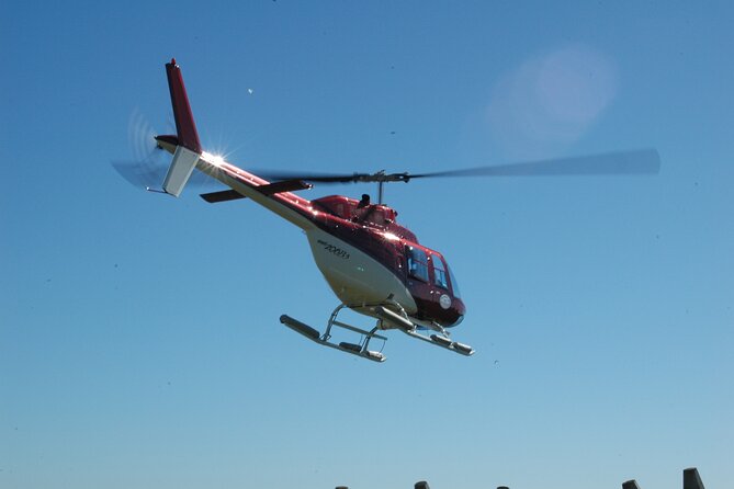 Camps Bay and Hout Bay Helicopter Tour from Cape Town - Pilot commentary makes the quick route useful