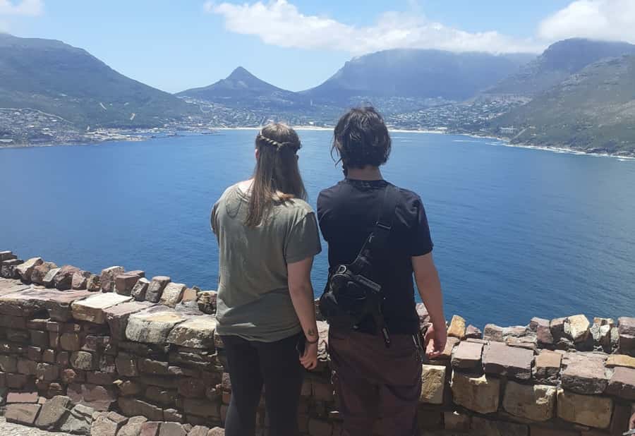 Cape of Good Hope: Sightseeing and African Penguins Tour - Hout Bay, Seal Island, and time to browse