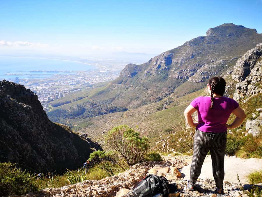 Cape Town: 3-Hour Table Mountain Hike via Platteklip Gorge - Walking down or taking the cableway
