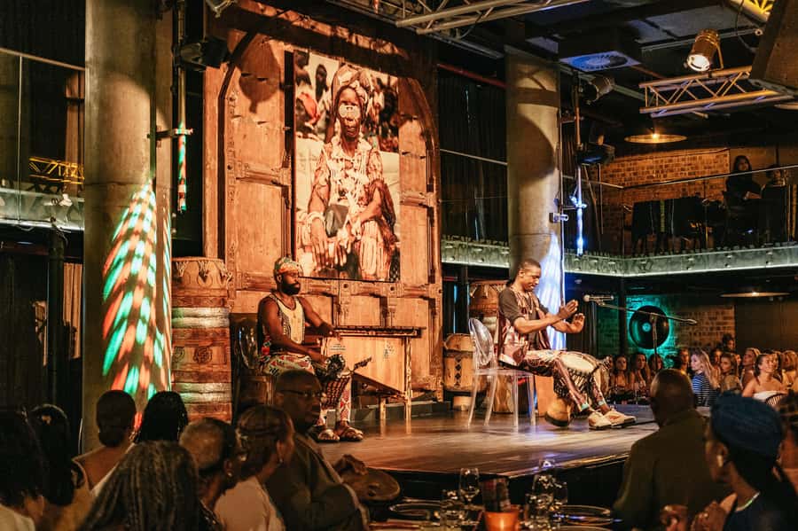 Cape Town: African Dinner, Drumming Experience with Transfer - Arriving for the 6:30 PM drumming session