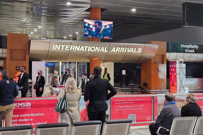 Cape Town Airport Transfers to Camps Bay - Finding the driver at Cape Town International Airport