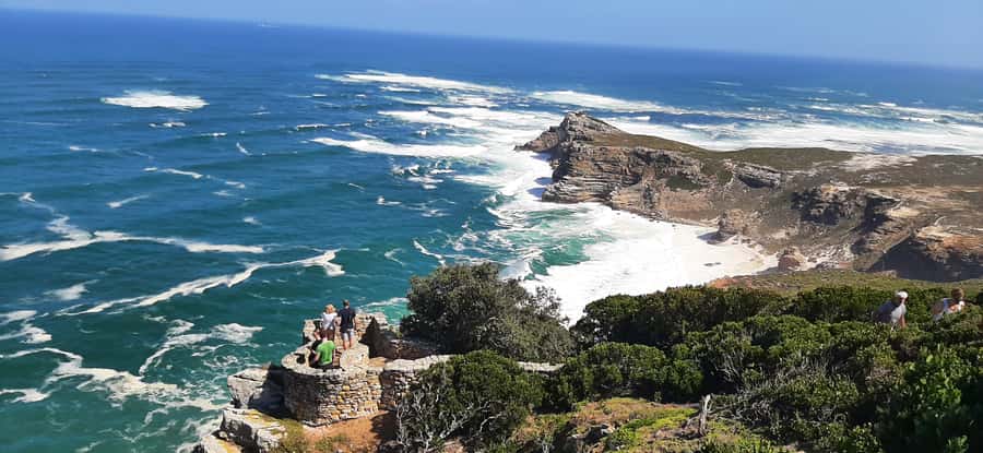 Cape Town: Cape of Good Hope, Penguins and Sightseeing Tour - Boulders Beach is the wildlife centerpiece