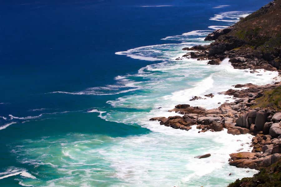 Cape Town: Cape Peninsula & Boulders Beach Shared Tour - The lighthouse offers a walk or a funicular