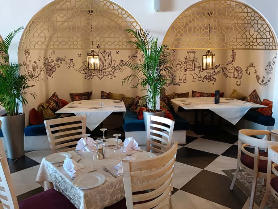 Cape Town: Coastal Cruise & 2-Course Lunch Combo - Should you book the Coastal Cruise and Lunch Combo?