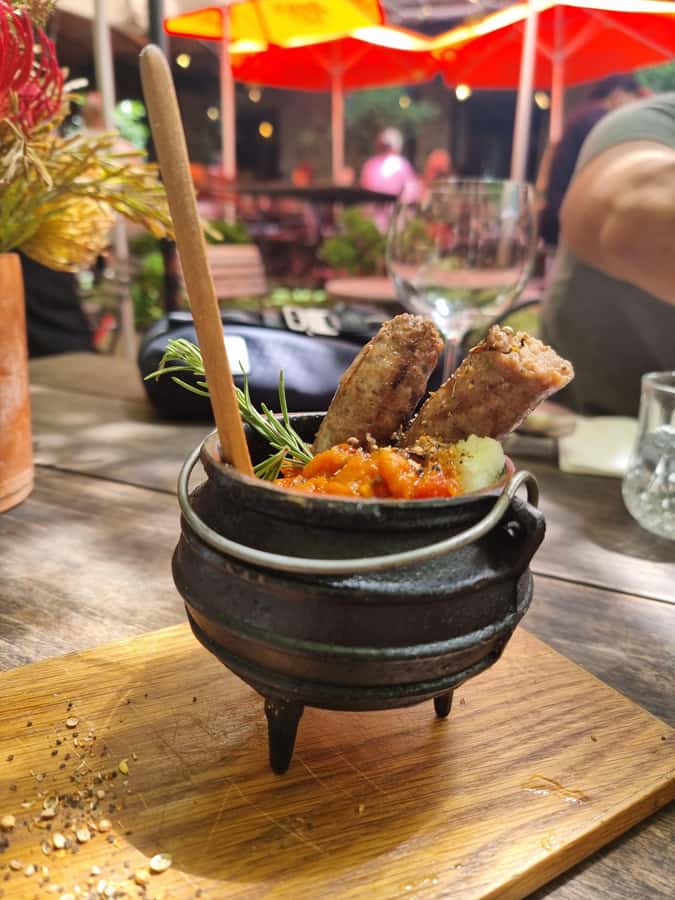 Cape Town: Culinary Walking Tour with Food Tastings - What you learn between the tasting stops
