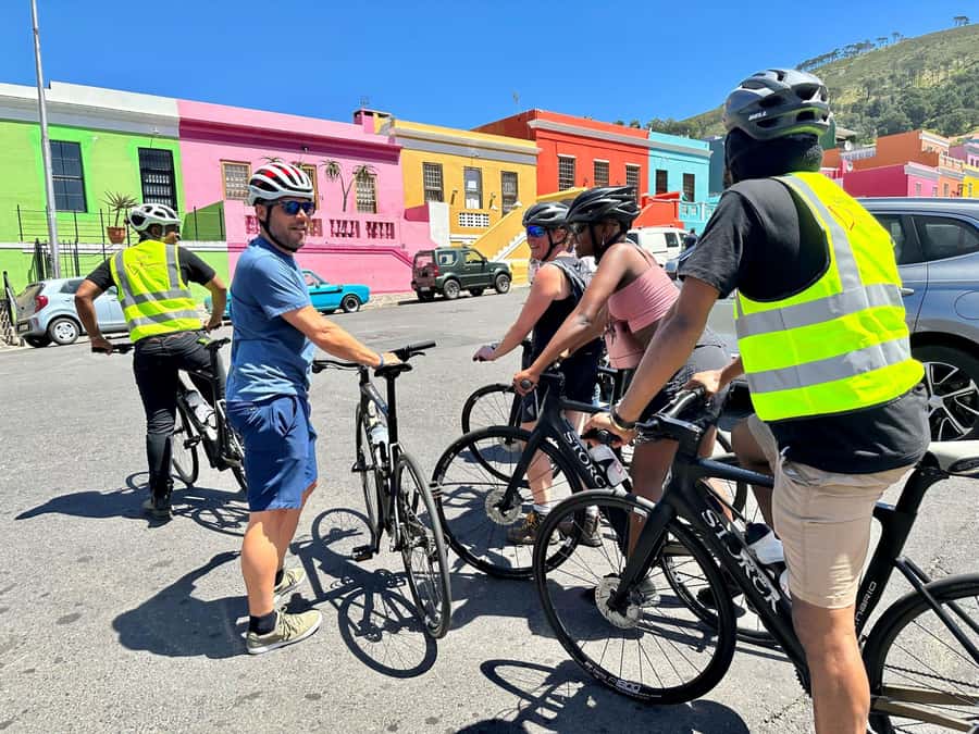 Cape Town: E-Bike City Tour - The V&A Waterfront and De Waterkant