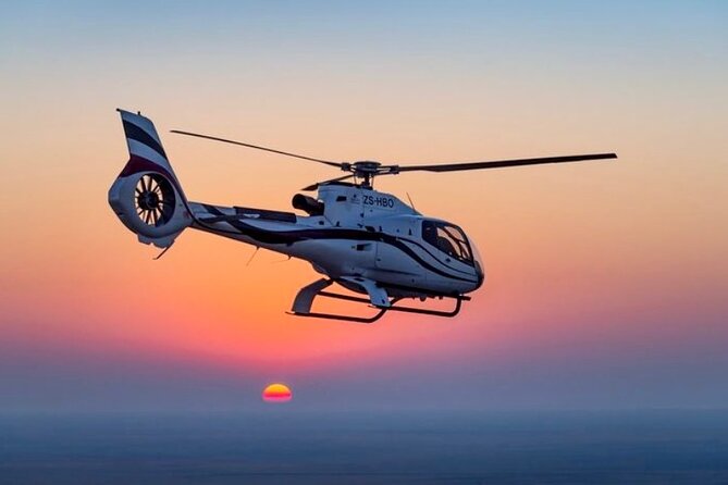 Cape Town Helicopter Tour: City Hopper - Clifton and Camps Bay’s white beaches