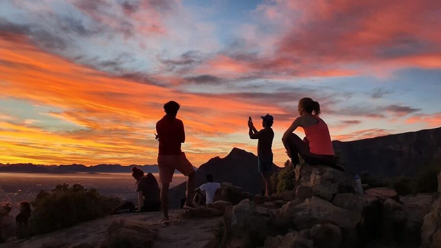 Cape Town: Lion's Head Sunrise or Sunset Hike - FAQ