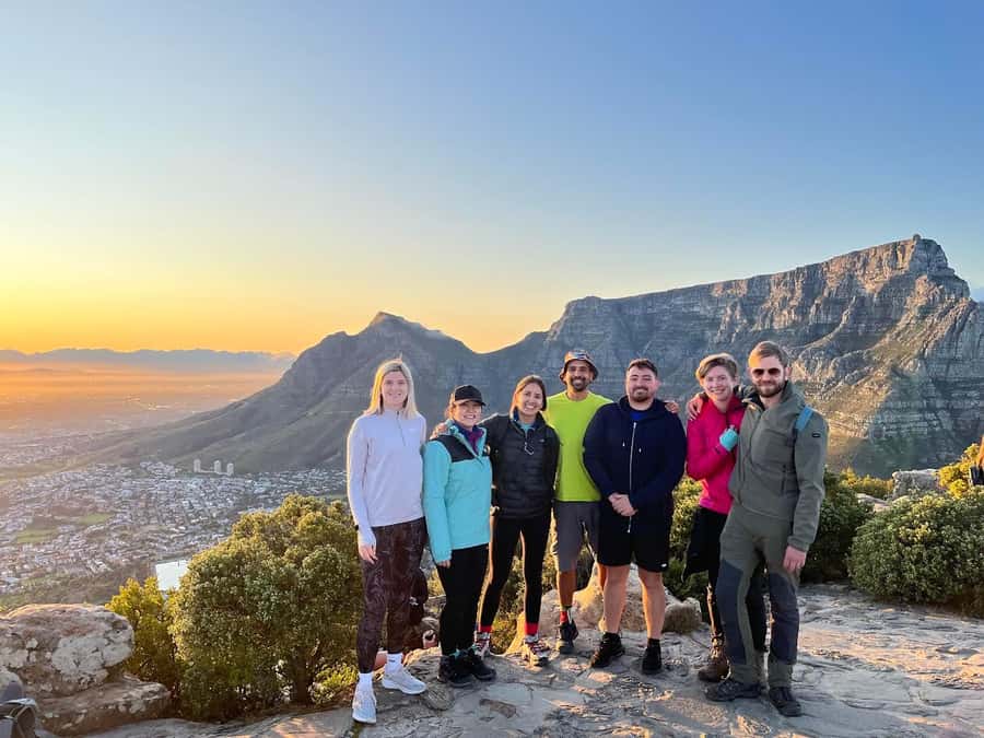 Cape Town: Lion's Head Sunrise or Sunset Hike - The value of having a local mountain guide