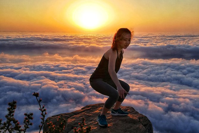 Cape Town: Lion's Head Sunrise/Sunset Hike - Guides who add more than route-finding