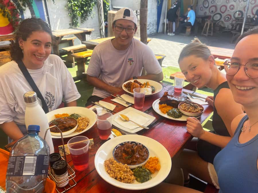 Cape Town: Local street food tour - Starting at Guga S’thebe Cultural Centre