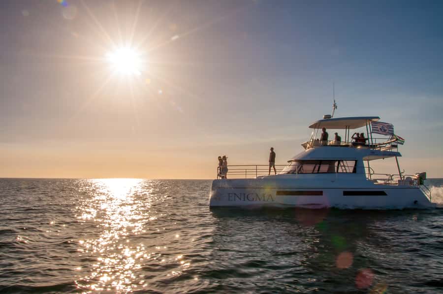Cape Town: Morning Cruise with Prosecco - What one hour on board feels like
