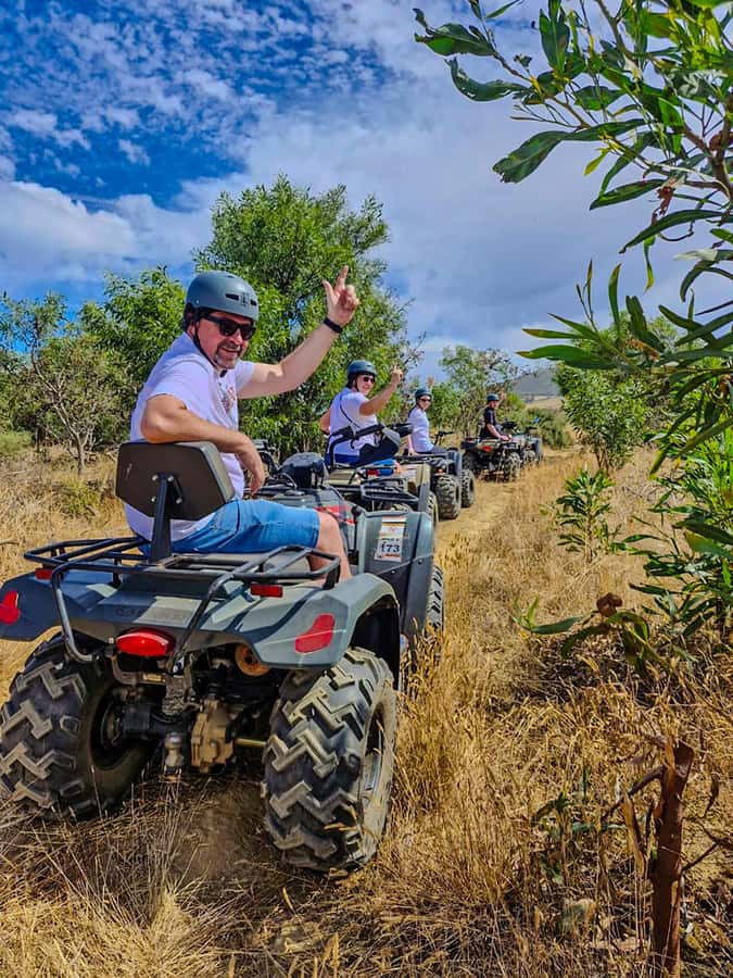 CAPE TOWN: OSTRICH RANCH QUAD BIKE RIDE & OSTRICH TOUR - FAQ