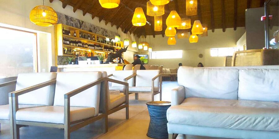Cape Town: Private Aquila Reserve Safari with Winery Lunch - Is the price good value?