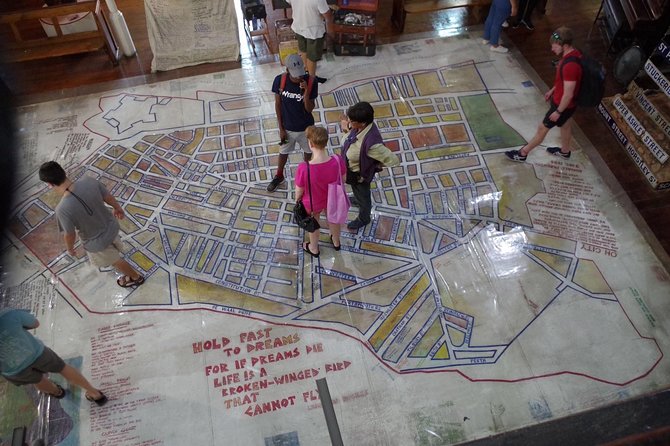 Cape Town Private City Tour - City Hall, Nelson Mandela, and a key public square