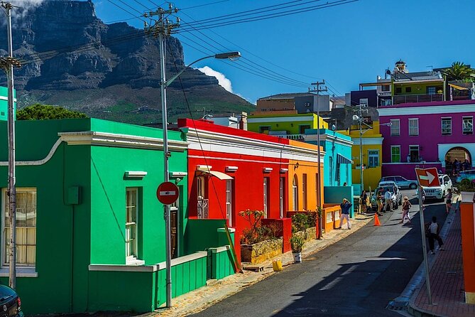 Cape Town Private Group Tour to Cape of Good Hope and Boulders Penguins Colony - Starting with Cape Town and colorful Bo-Kaap