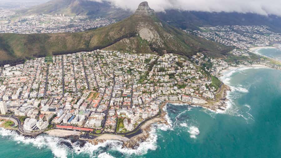 Cape Town Private Tour with a Local Highlights & Hidden Gems - Company’s Garden, St. George’s Cathedral, and the city center