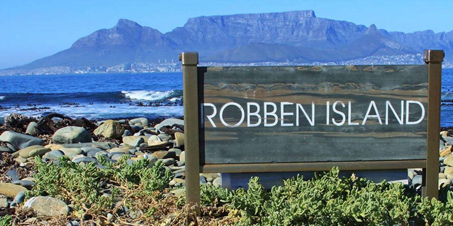 Cape Town: Robben Island Boat Trip & Museum Tour Ticket - Guide quality and hearing the story