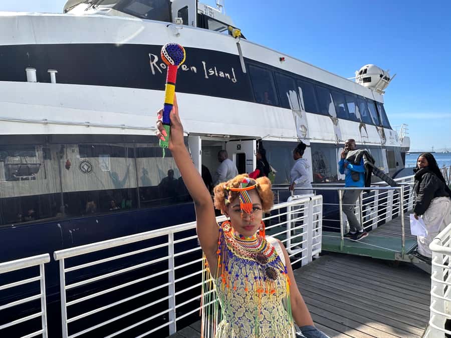 Cape Town: Robben Island Ferry Ticket and Guided Prison Tour - Key points to know before you go