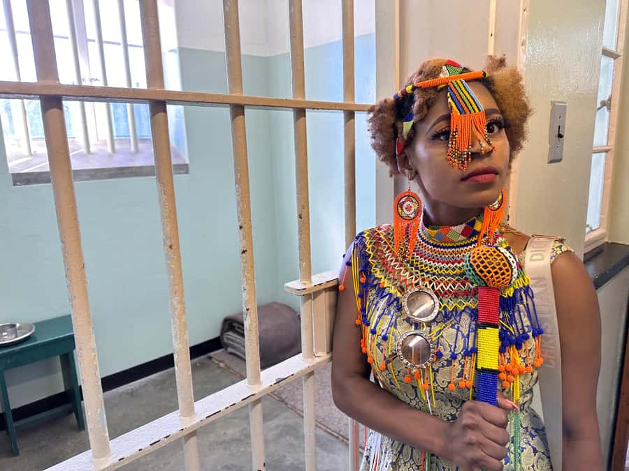 Cape Town: Robben Island Ferry Ticket and Guided Prison Tour - Guides, group size, and the human side