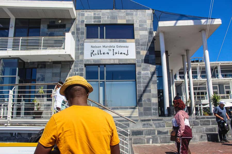 Cape Town:Robben Island Guided Tour, Skip the Ticketing Line - Ferry views on the return to Cape Town