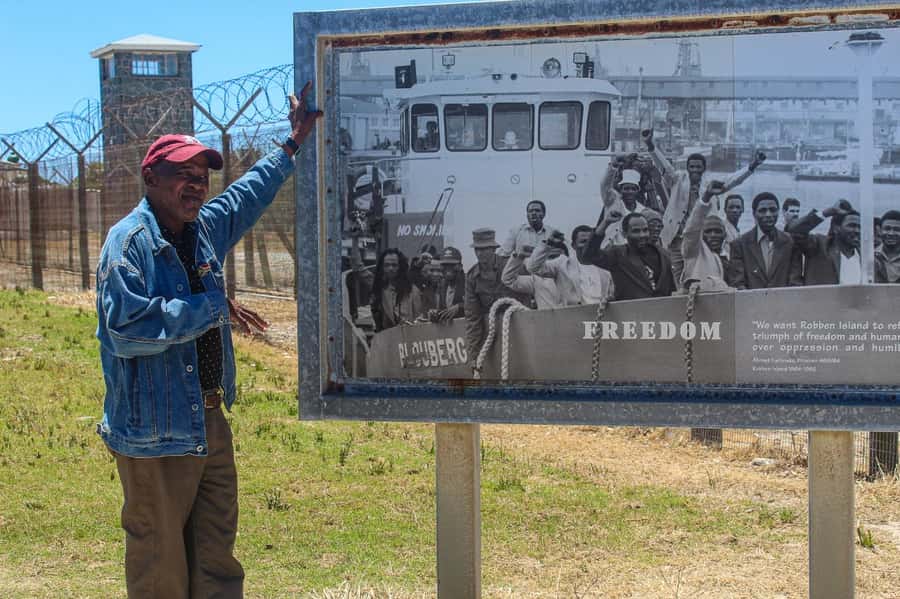 Cape Town: Robben Island Guided Tour ticket & guided tour - Key points to know before you book