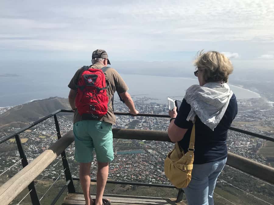 Cape Town: Some Attractions of the Cape (private & exclusiv) - Signal Hill gives you the city at a glance