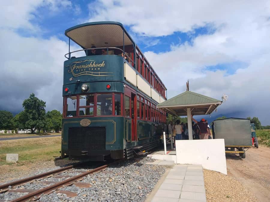 Cape Town: Stellenbosch, Franschhoek, Wine Tasting and Tram - Zevenwacht starts the day with cheese and a cellar visit