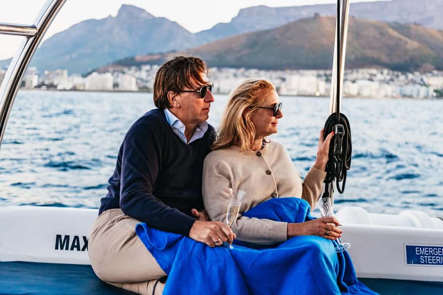 Cape Town: Sunset Catamaran Cruise on Table Bay with Bubbles - Wildlife sightings are a bonus, not the plan