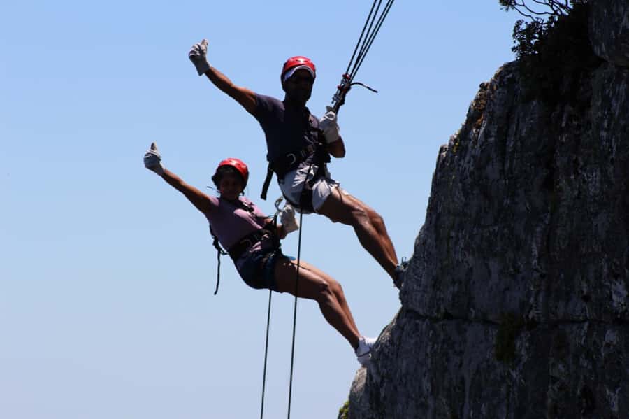Cape Town: Table Mountain Abseiling Experience - Finding the crew beside the cable-car exit