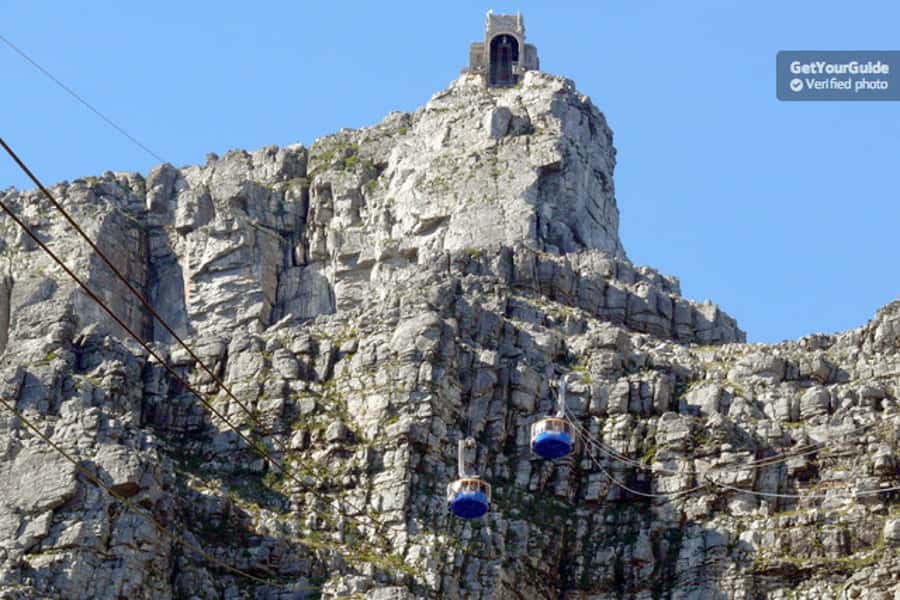 Cape Town: Table Mountain Cable Car, Hop-On Hop-Off Bus Tour - City and Bo-Kaap walking tours