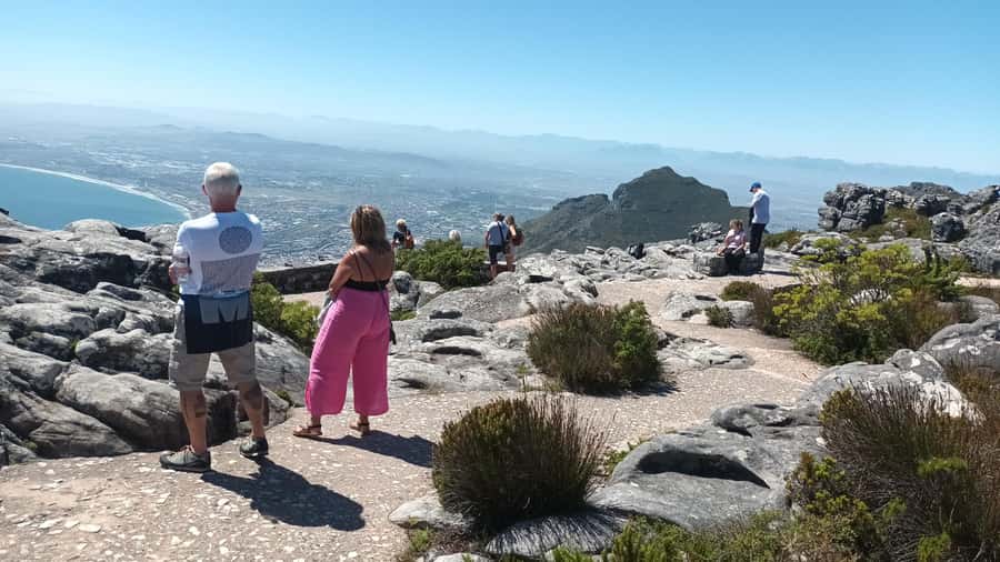 Cape Town: Table Mountain Cable Car Ticket - What you find on the summit