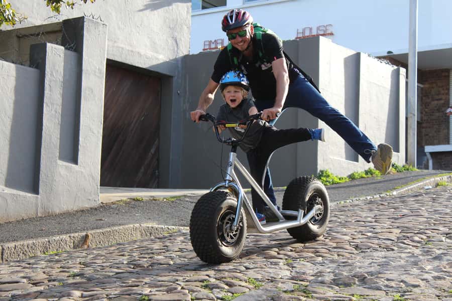 Cape Town: Table Mountain Gravity Scooter Tour - Signal Hill safety briefing and the Bo-Kaap descent