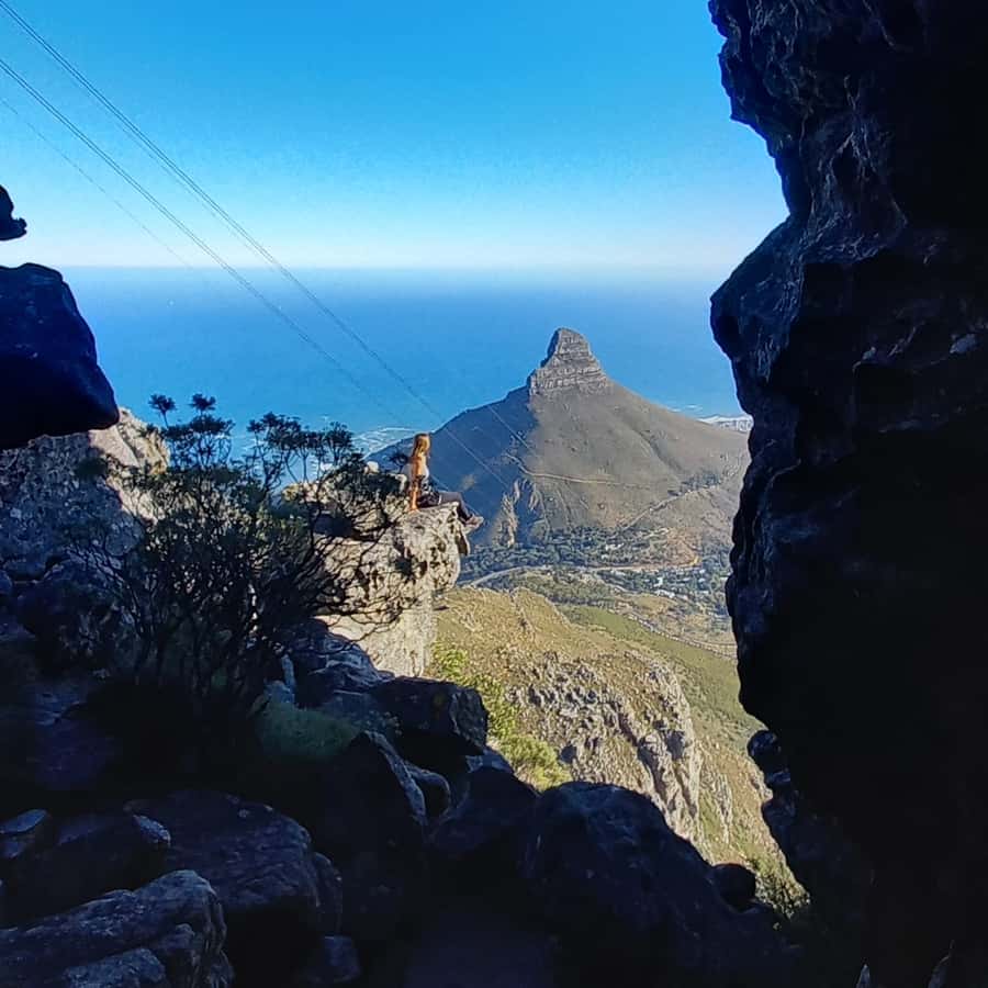 Cape Town: Table Mountain Hike via India Venster Morning - The contour path at 480 meters