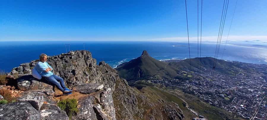 Cape Town: Table Mountain Hike via India Venster Morning - Over the lower buttress and toward the amphitheater