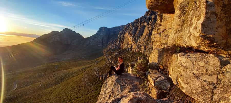 Cape Town: Table Mountain Hike via India Venster Morning - Boulders, biltong, and a well-earned pause