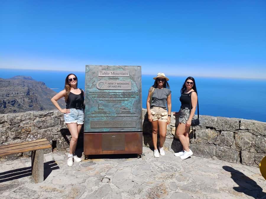 Cape Town Table Mountain Penguins & Cape Point All-inclusive - Table Mountain before the crowds