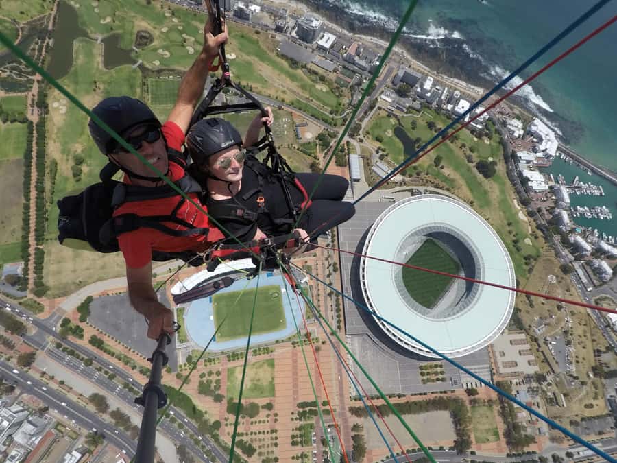 Cape Town: Tandem Paragliding Adventure - Who should book this Signal Hill adventure