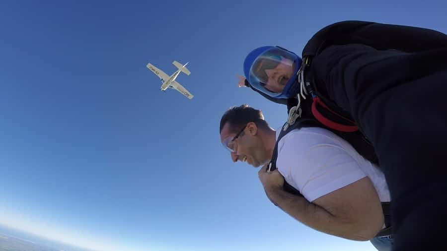 Cape Town: Tandem Skydiving - The safety briefing and equipment