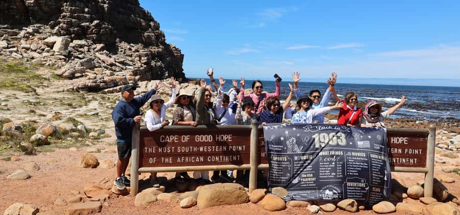 Cape Town: Tour Cape Point & Boulders Beach Penguin Day Trip - Bo-Kaap and Maidens Cove start the morning