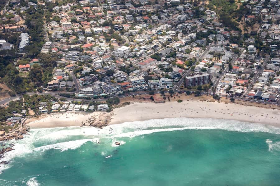 Cape Town Two Oceans Scenic Helicopter Flight - 27min - Groot Constantia, Table Mountain, and the City Bowl