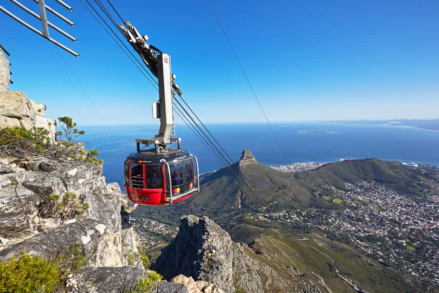 Cape Town Uncovered : Half-Day City Tour and Table Mountain - Signal Hill and the Atlantic-facing suburbs