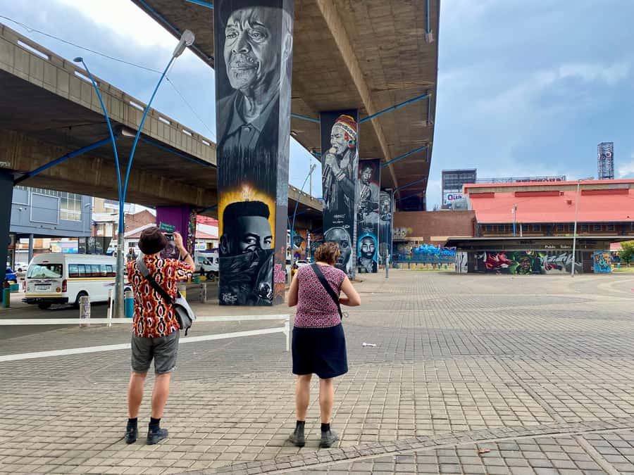 Colours of Johannesburg: A Graffiti & Street Art Tour - What Ayanda adds to the experience